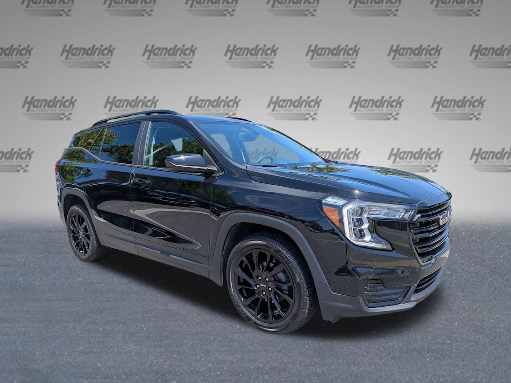 Used 2023 GMC Terrain SLE SUV