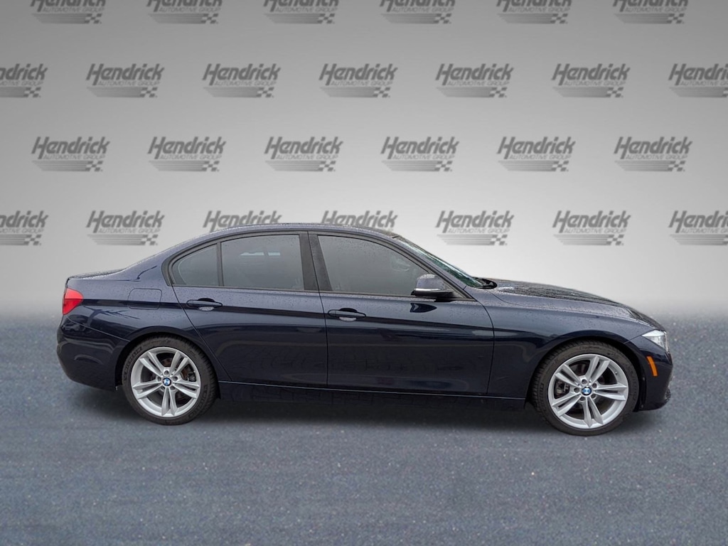 Used 2017 BMW 3 Series 320i Sedan