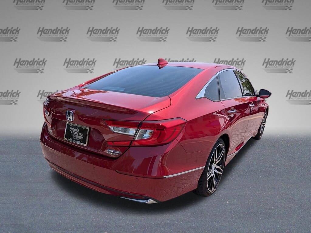 Certified 2022 Honda Accord Hybrid Touring Sedan