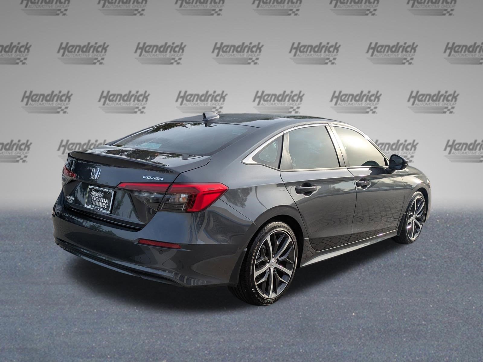 2024 Honda Civic Touring photo 4