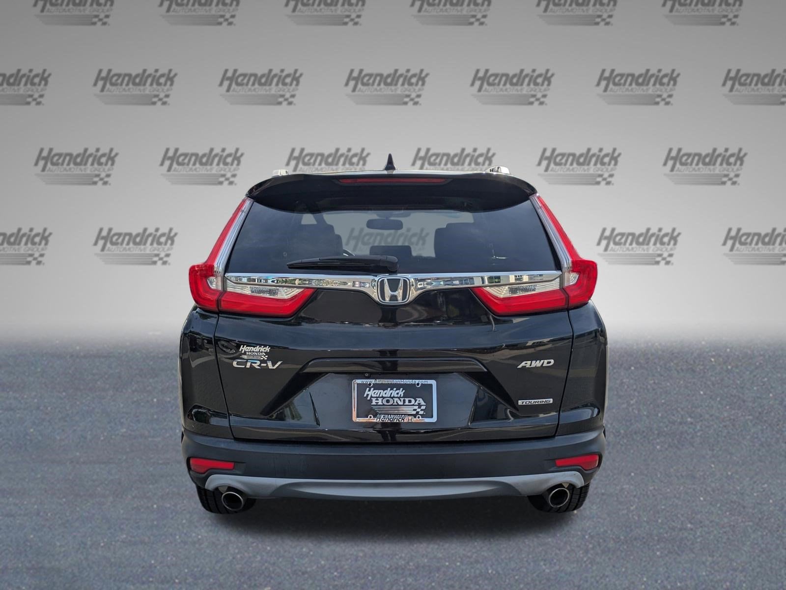 2018 Honda CR-V Touring photo 5