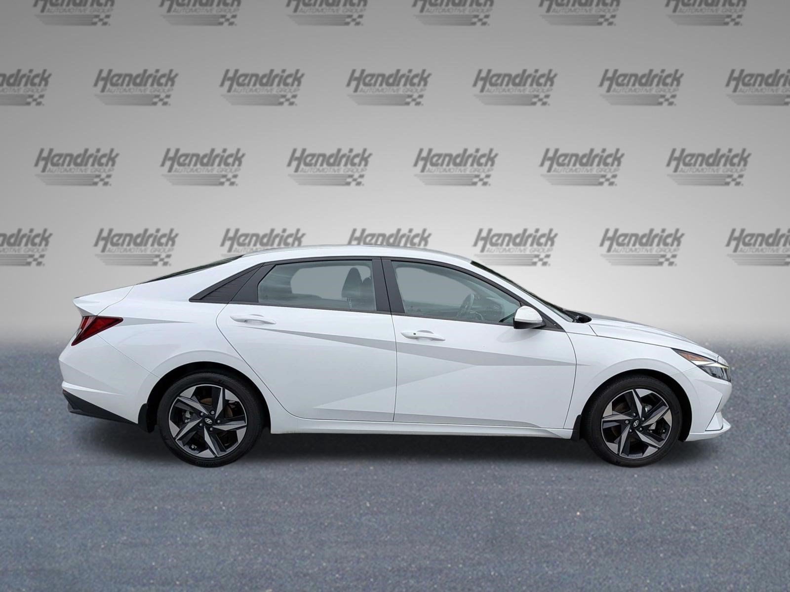 Hyundai Elantra SEL