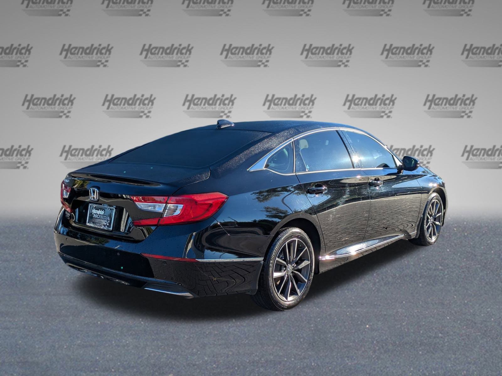2022 Honda Accord EX-L photo 3