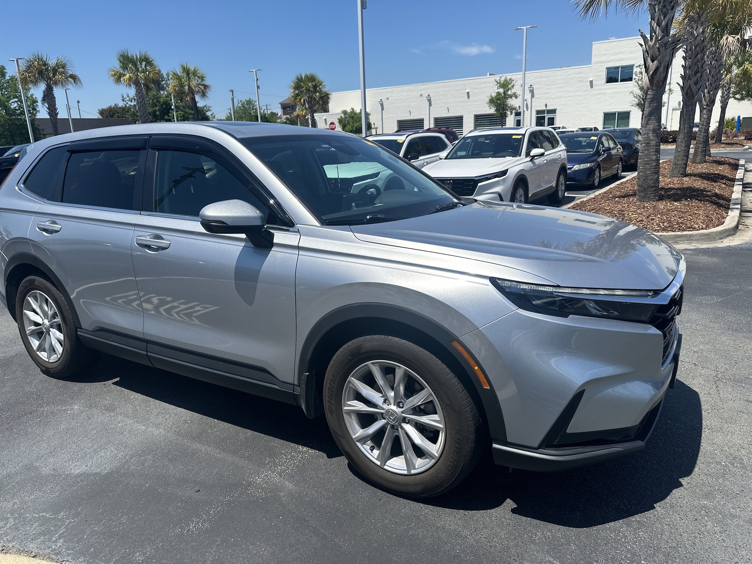 2025 Honda CR-V EX photo 2