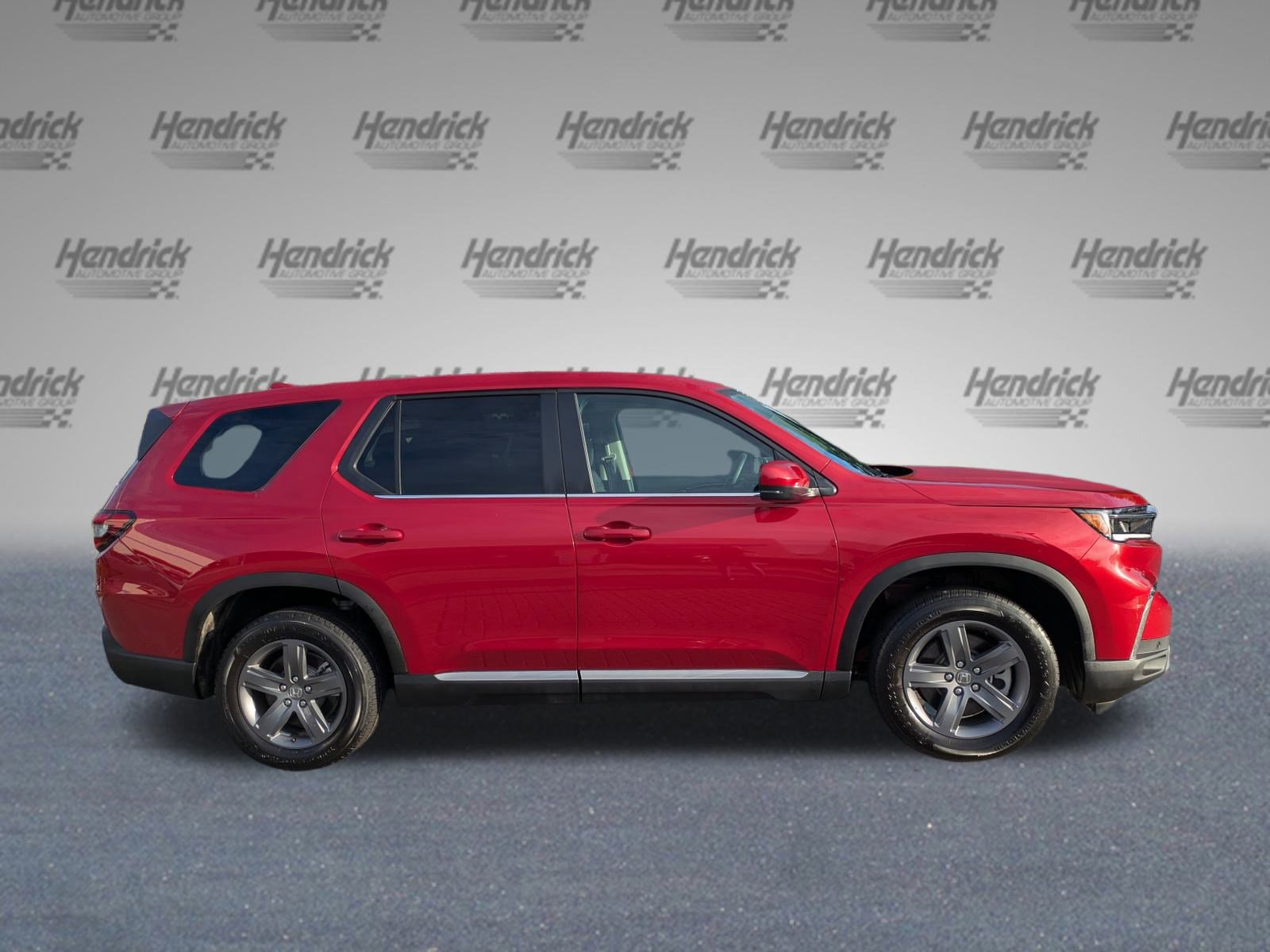 2025 Honda Pilot EX-L photo 2