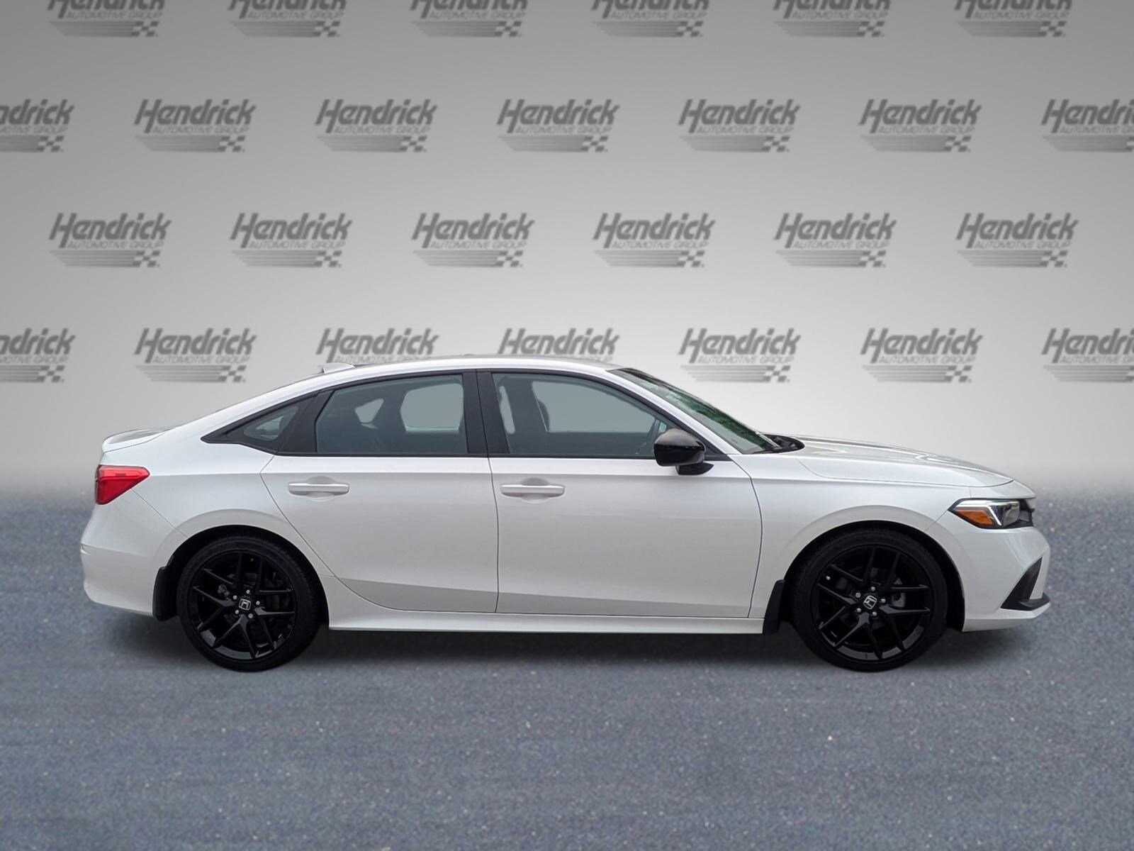 2024 Honda Civic Sport photo 2