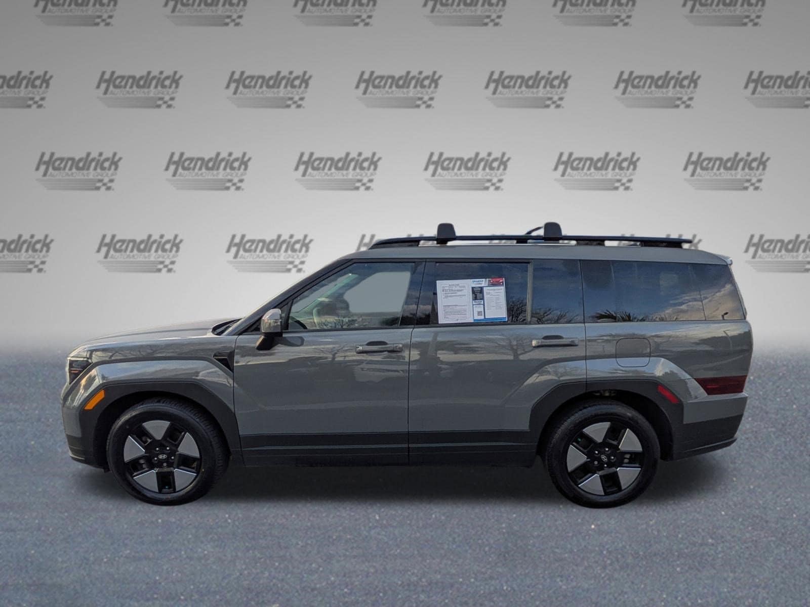 2025 Hyundai Santa Fe Hybrid SEL photo 3