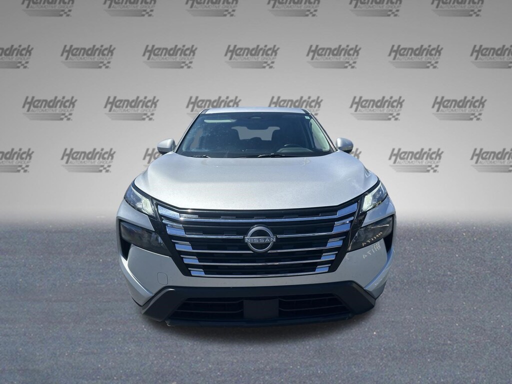 Used 2025 Nissan Rogue SV SUV