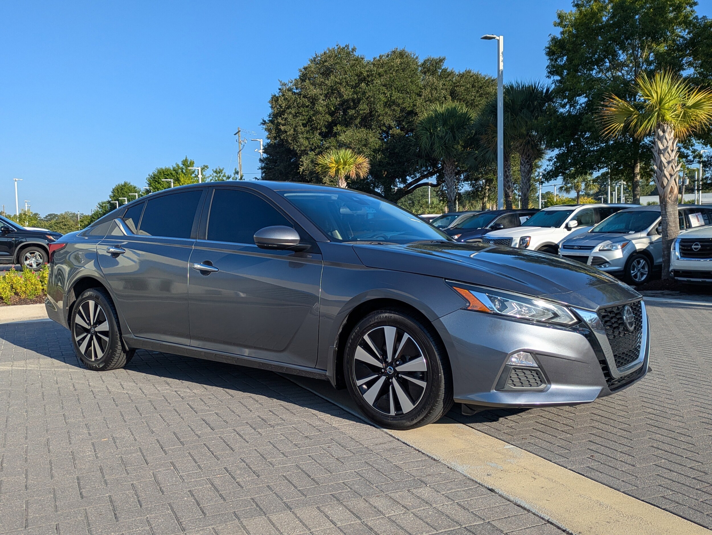 2021 Nissan Altima 2.5 SV