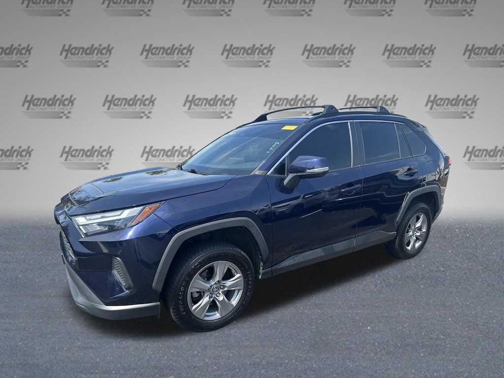 Used 2022 Toyota RAV4 XLE SUV
