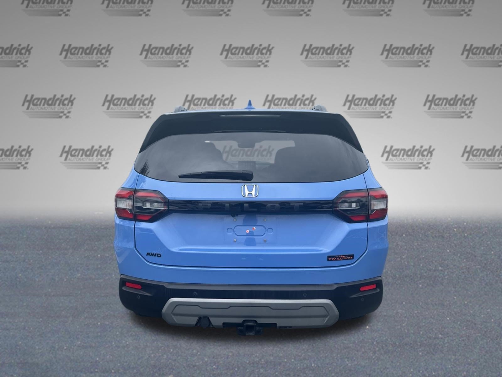 2025 Honda Pilot TrailSport photo 6