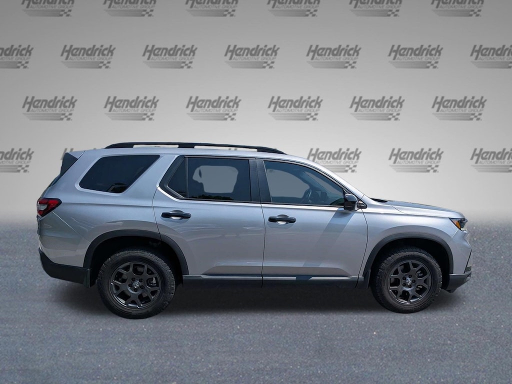 Certified 2025 Honda Pilot TrailSport SUV