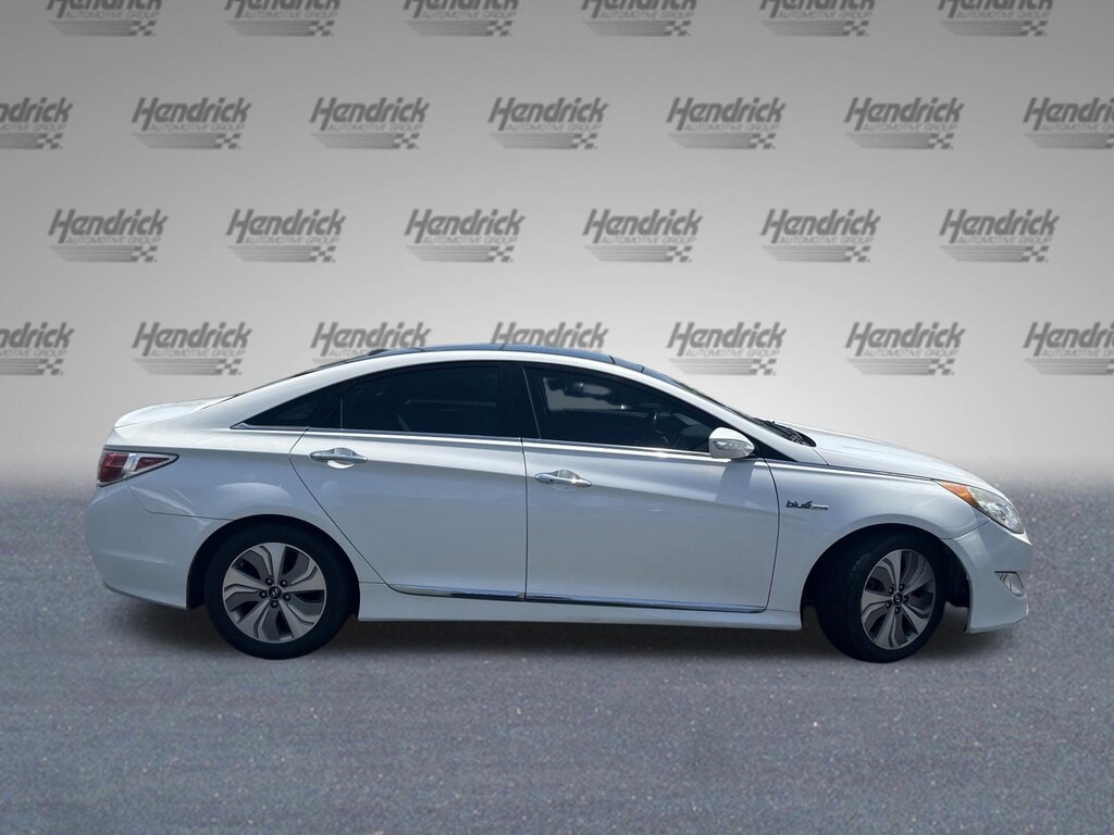 Used 2013 Hyundai Sonata Hybrid Limited w/Panoramic Sunroof Pkg Sedan