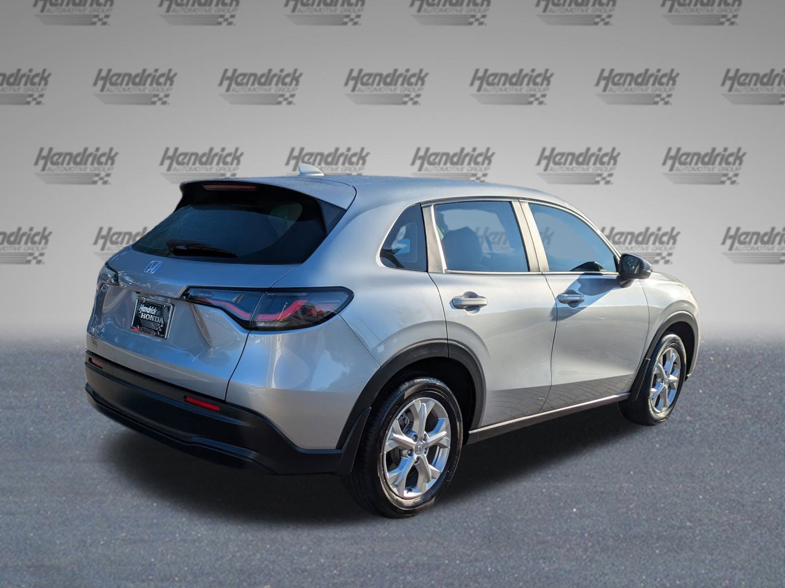 2025 Honda HR-V LX photo 3