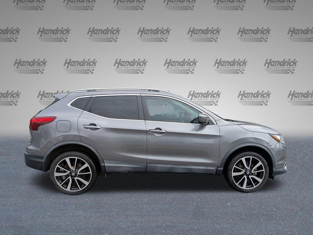 Used 2017 Nissan Rogue Sport SL SUV