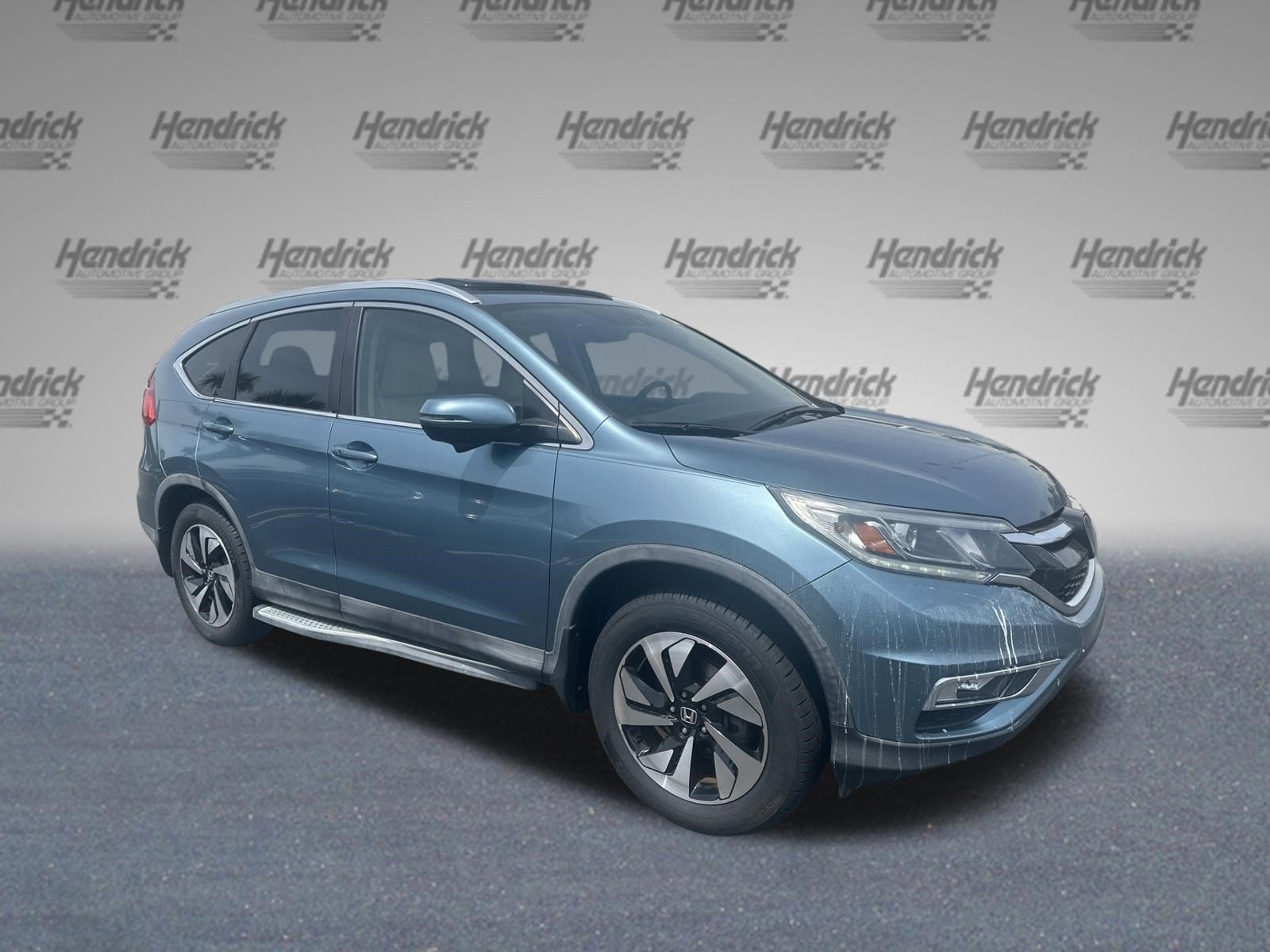 2015 Honda CR-V Touring photo 3