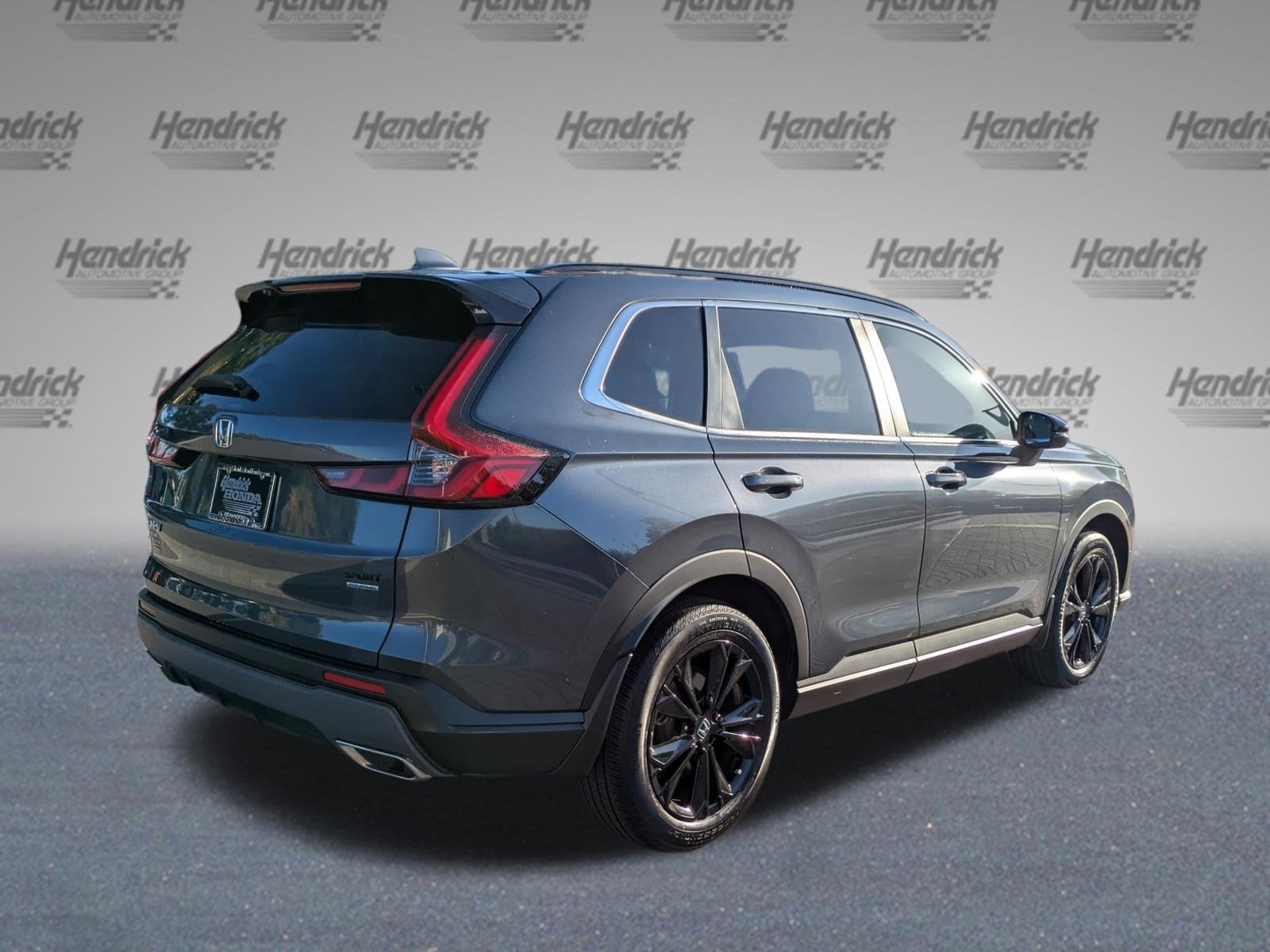2024 Honda CR-V Hybrid Sport Touring photo 4