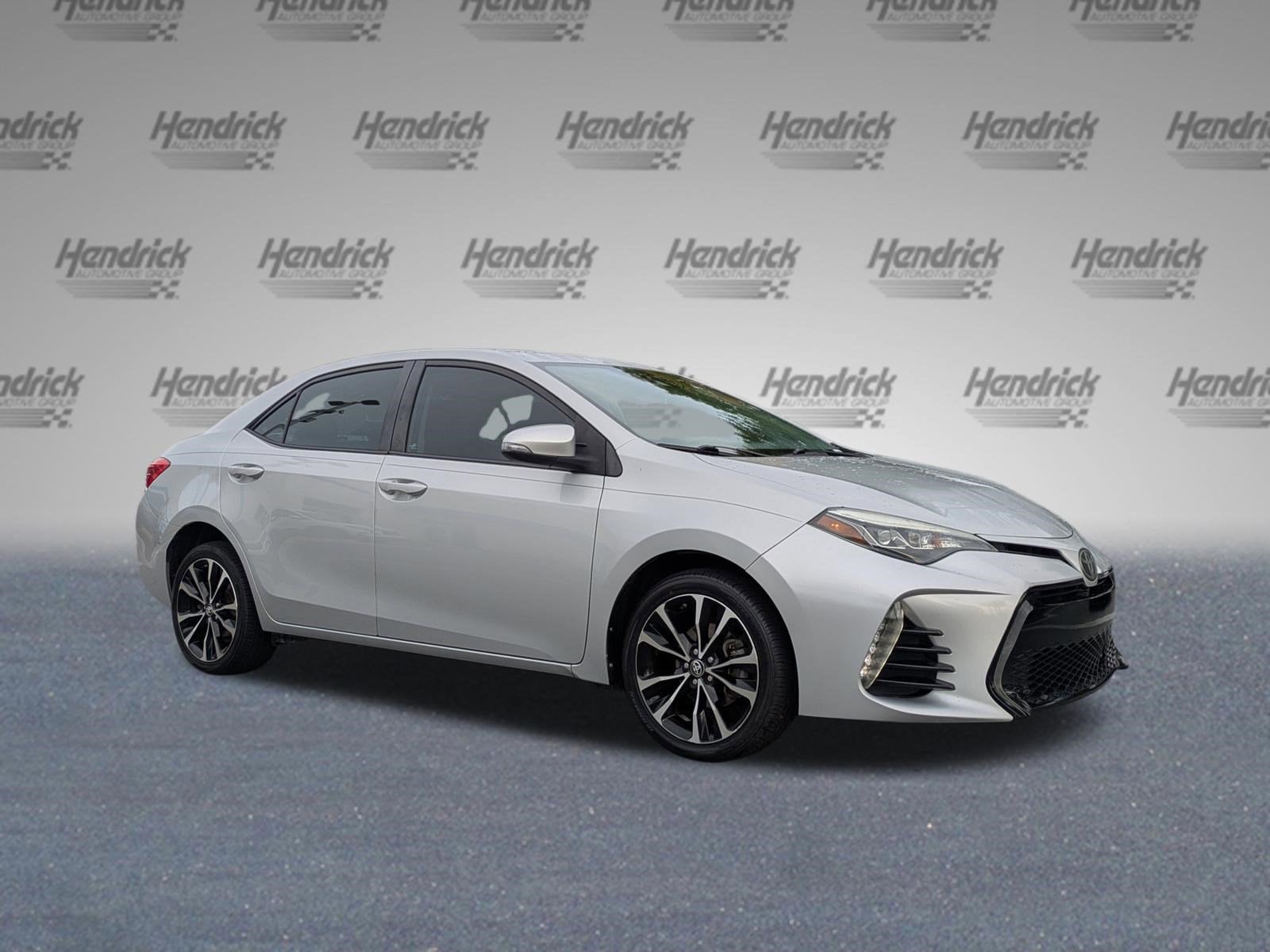 2018 Toyota Corolla SE photo 4