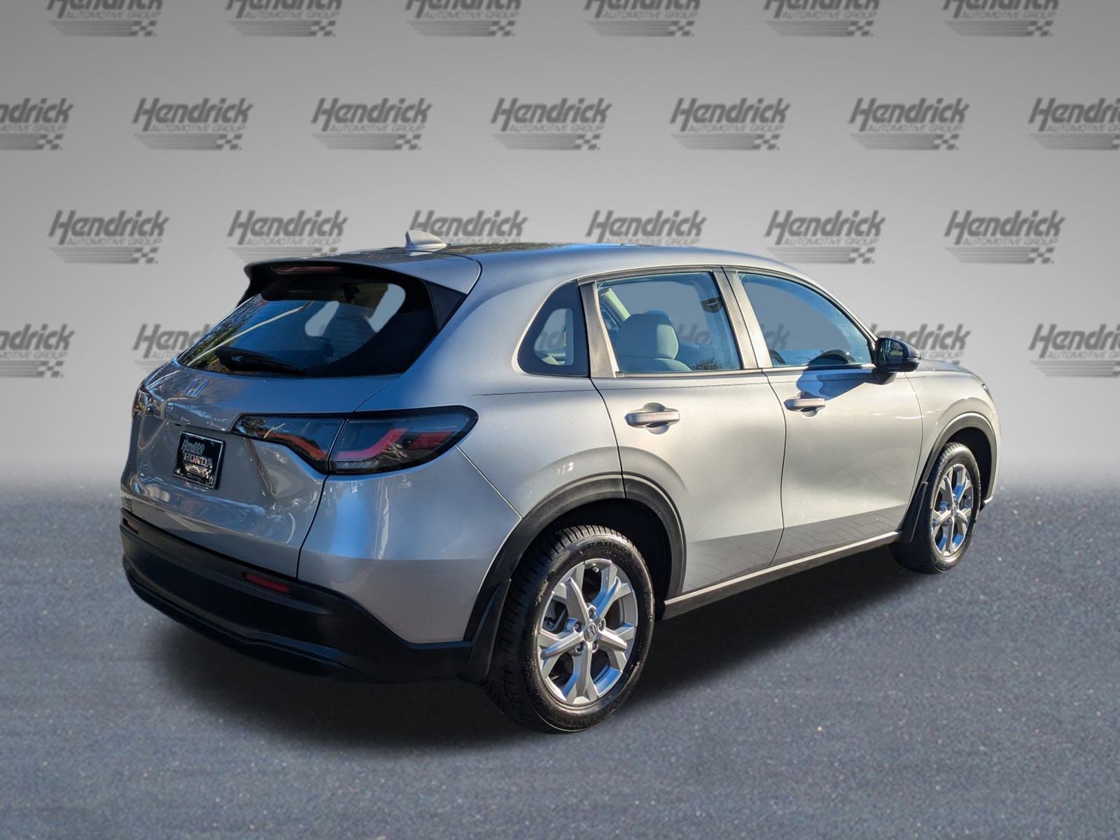 2023 Honda HR-V LX photo 3