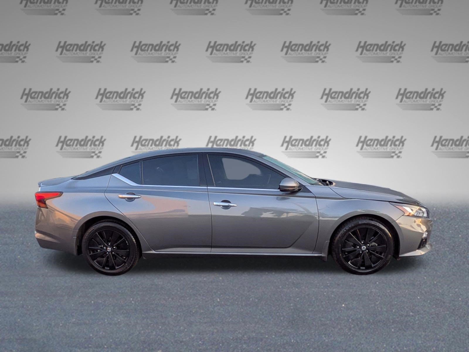 2021 Nissan Altima 2.5 SL photo 2