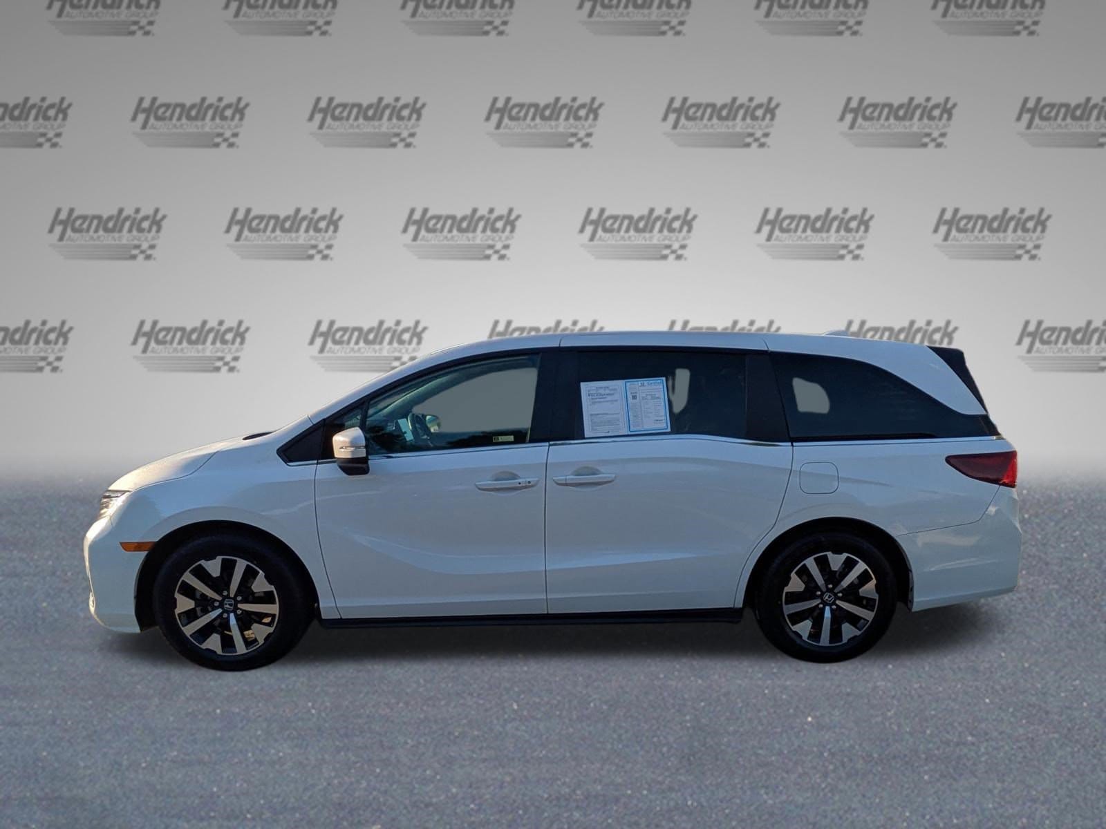 2025 Honda Odyssey EX-L photo 3