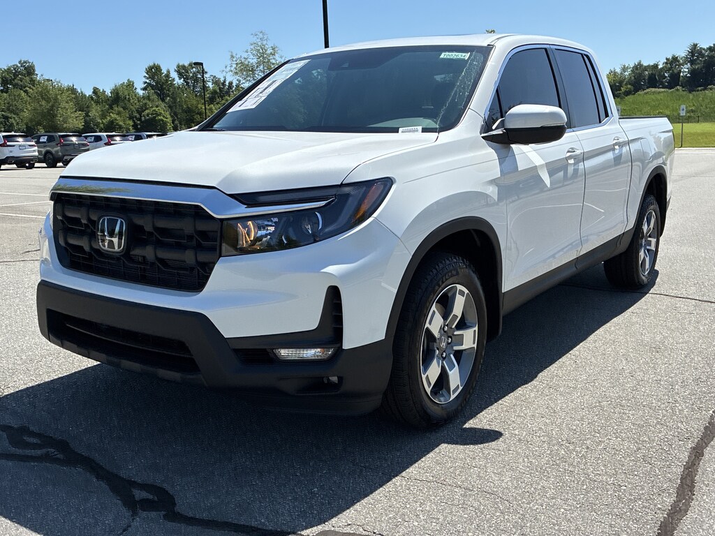New 2026 Honda Ridgeline RTL Pickup