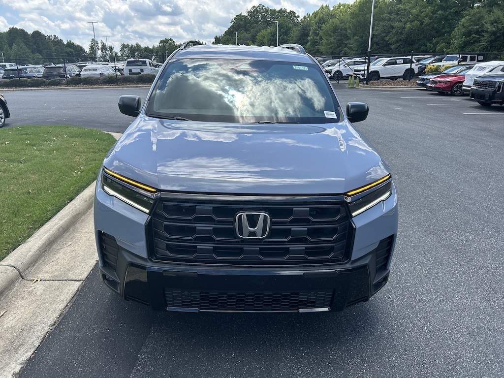 New 2026 Honda Pilot Sport SUV