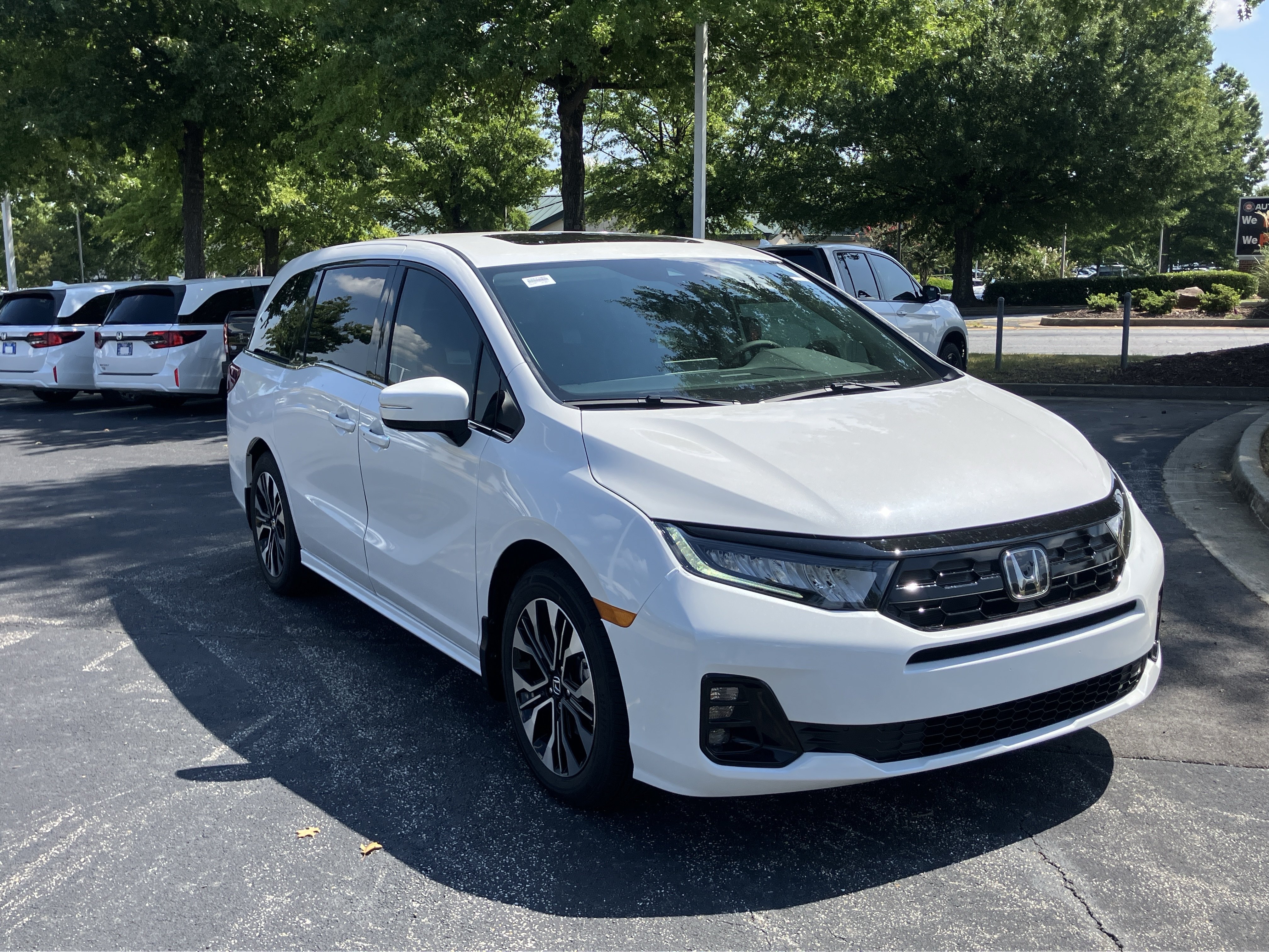 2027 Honda Odyssey Elite Minivan