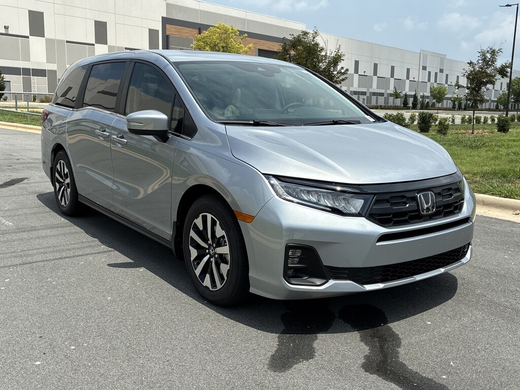 New 2026 Honda Odyssey EX-L Minivan