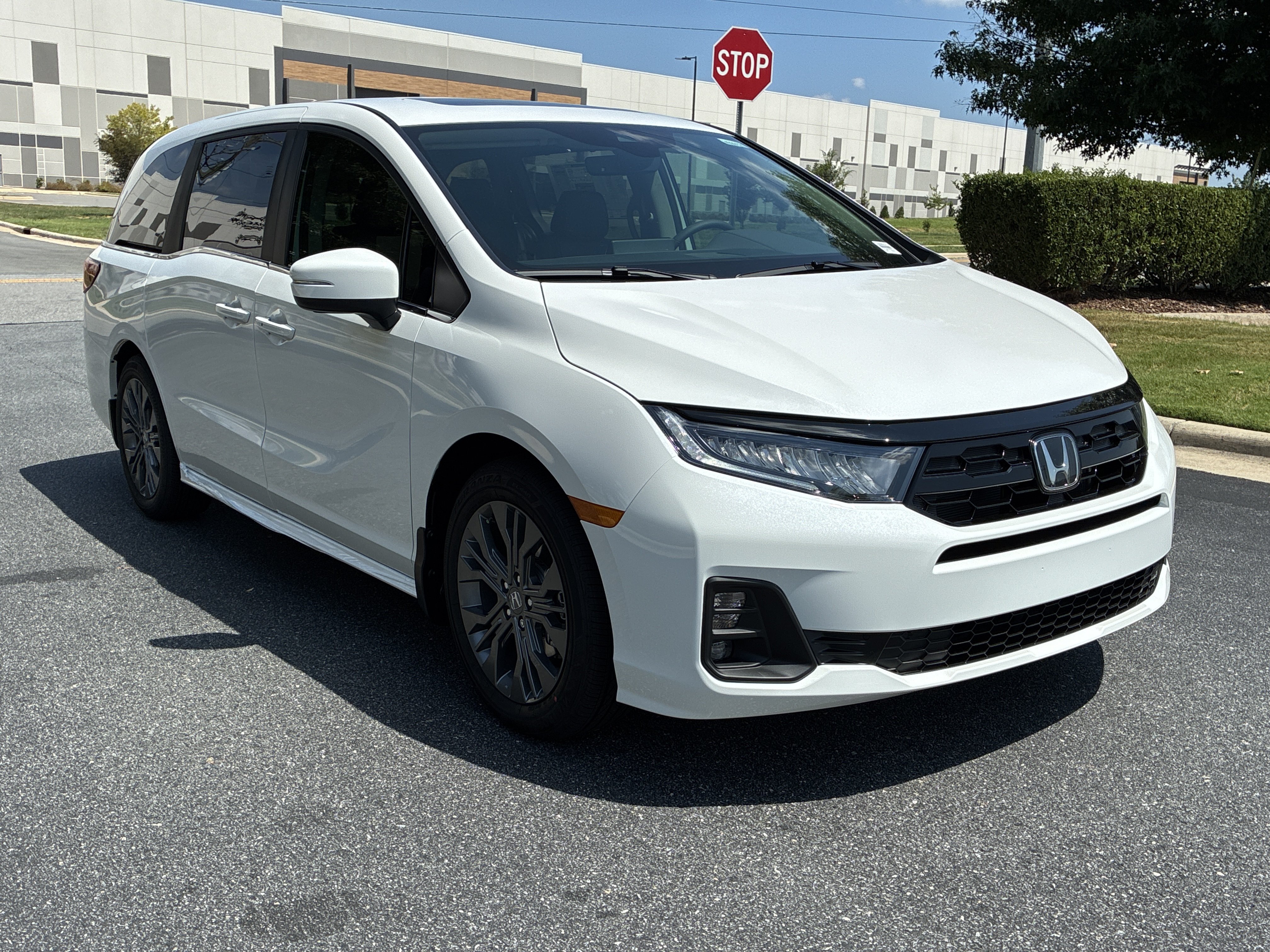 2027 Honda Odyssey Touring Minivan