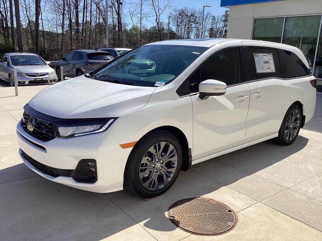 New 2026 Honda Odyssey Touring Minivan