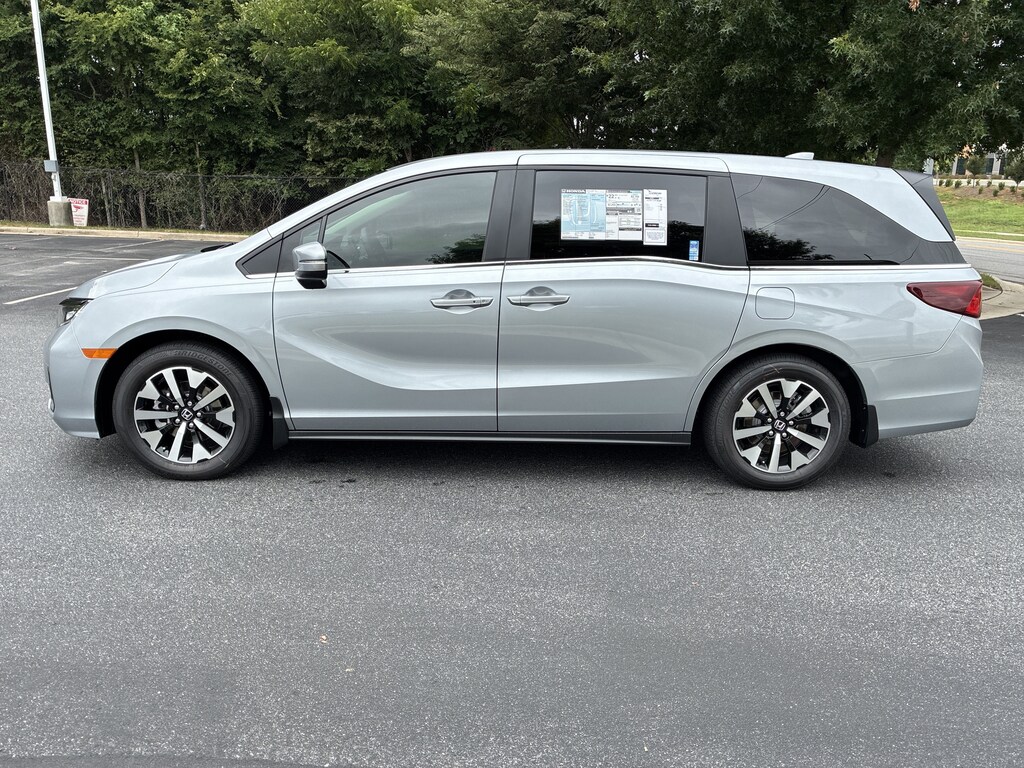 New 2026 Honda Odyssey EX-L Minivan