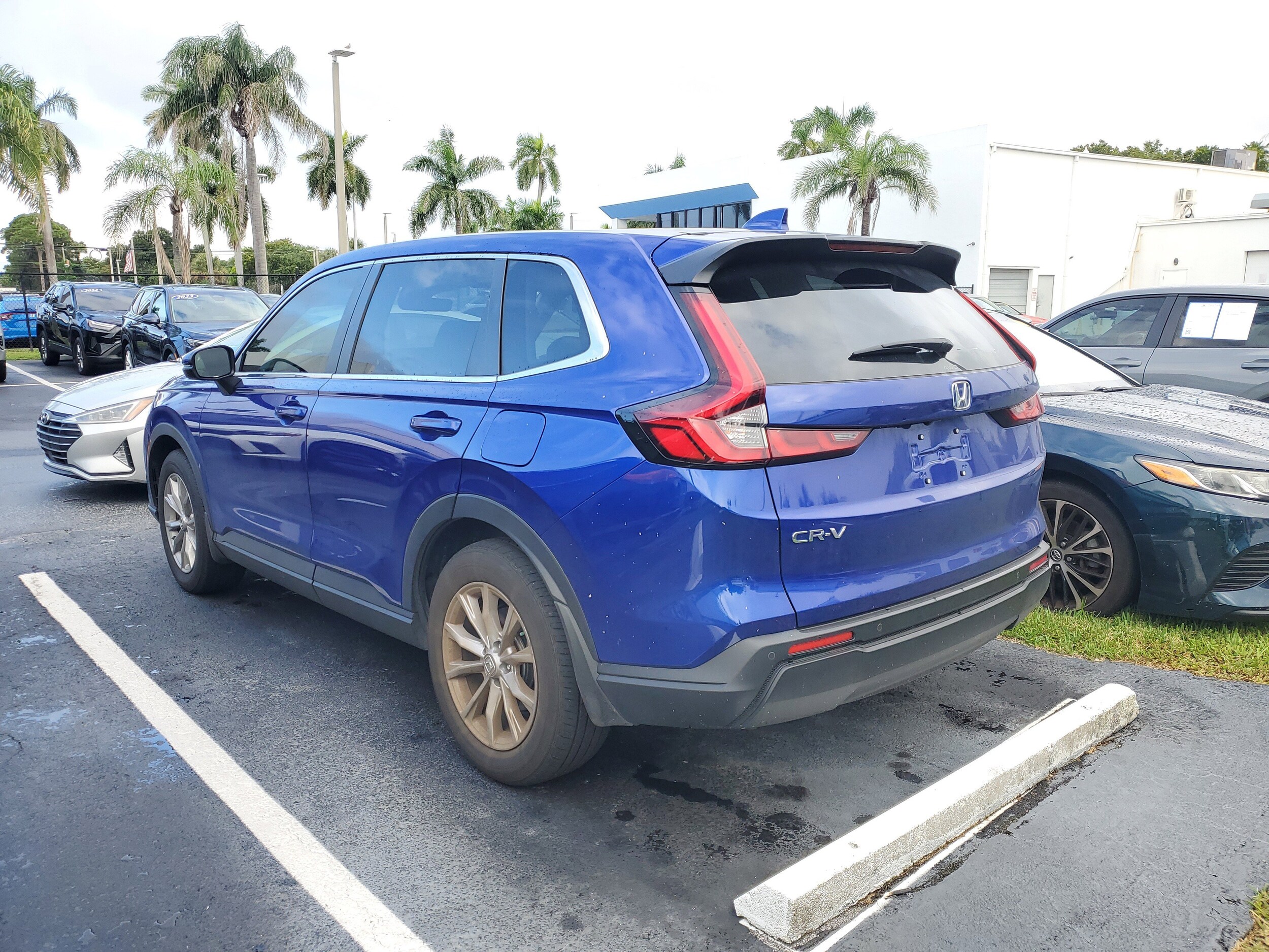 2025 Honda CR-V EX-L photo 3