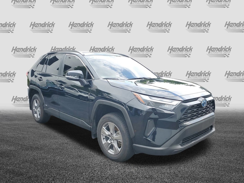 Used 2024 Toyota RAV4 Hybrid XLE SUV