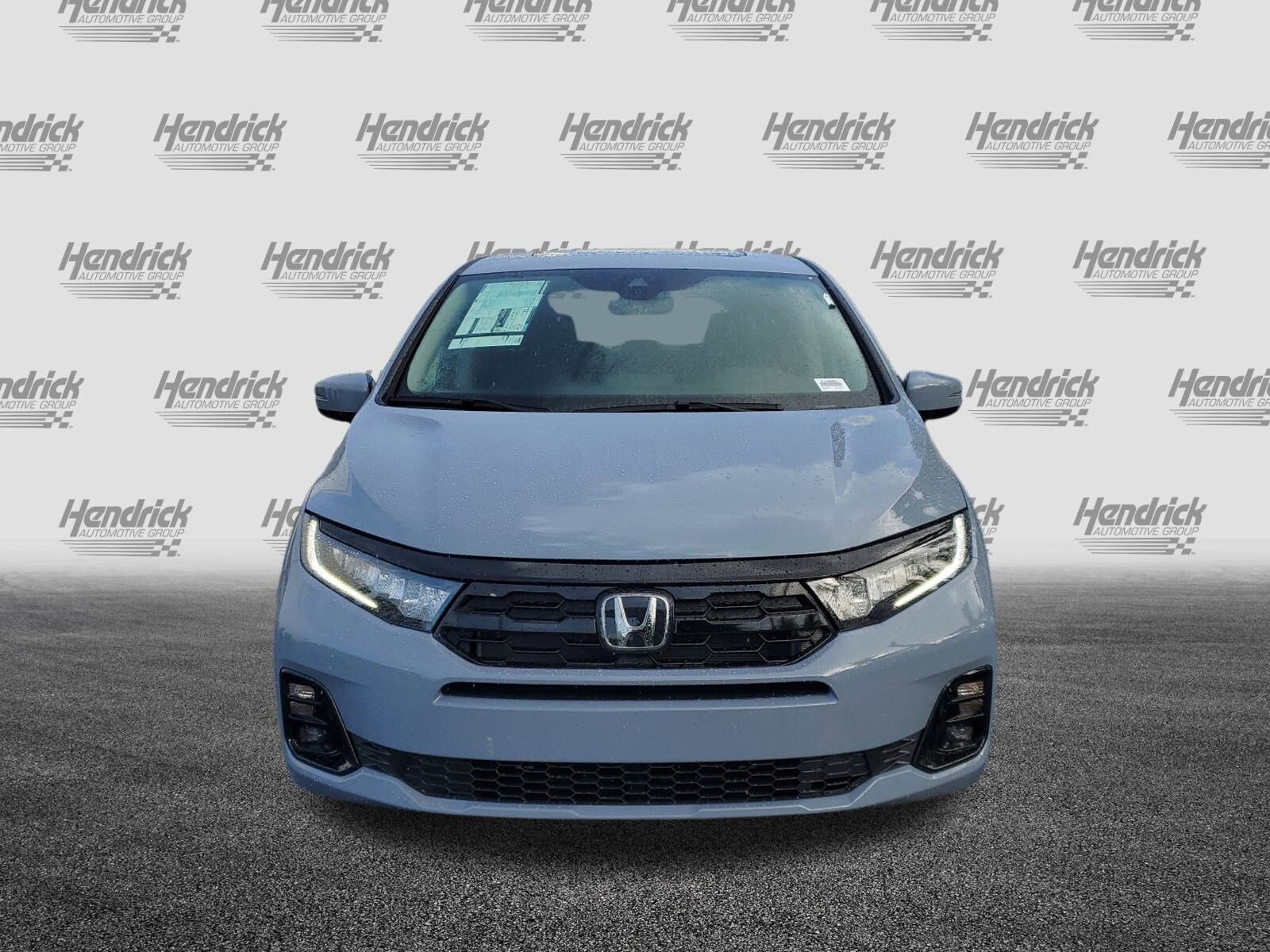 2026 Honda Odyssey Elite photo 2