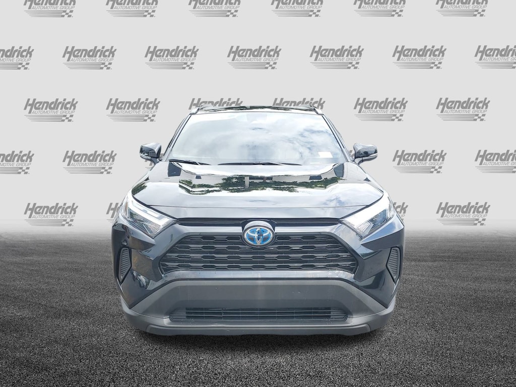 Used 2024 Toyota RAV4 Hybrid XLE SUV