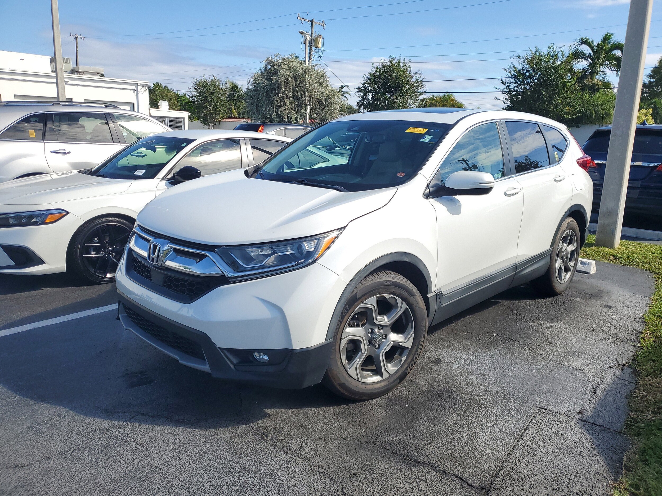 2019 Honda CR-V EX-L photo 2