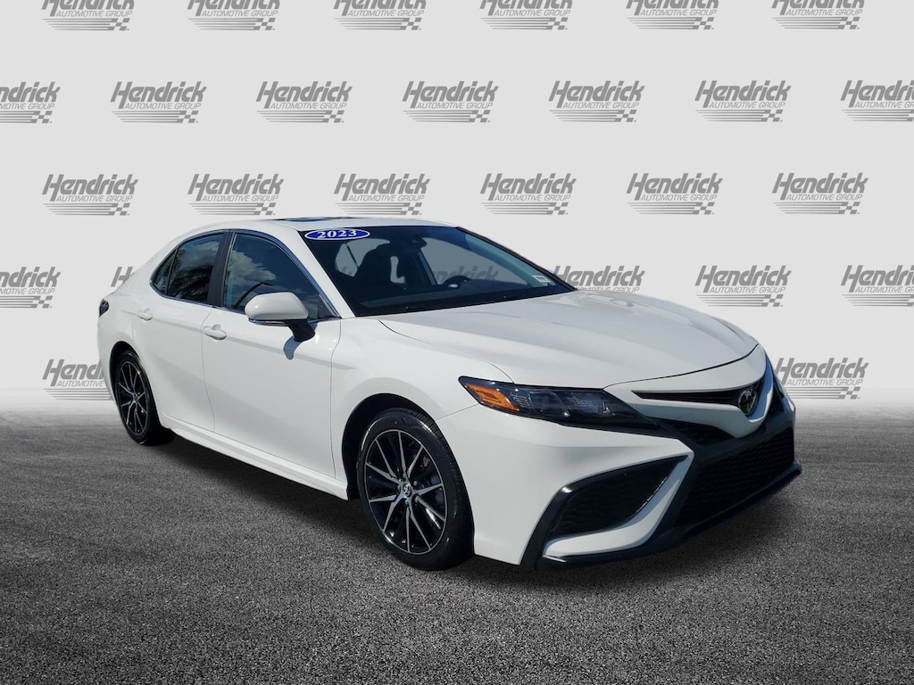 Used 2023 Toyota Camry SE Sedan
