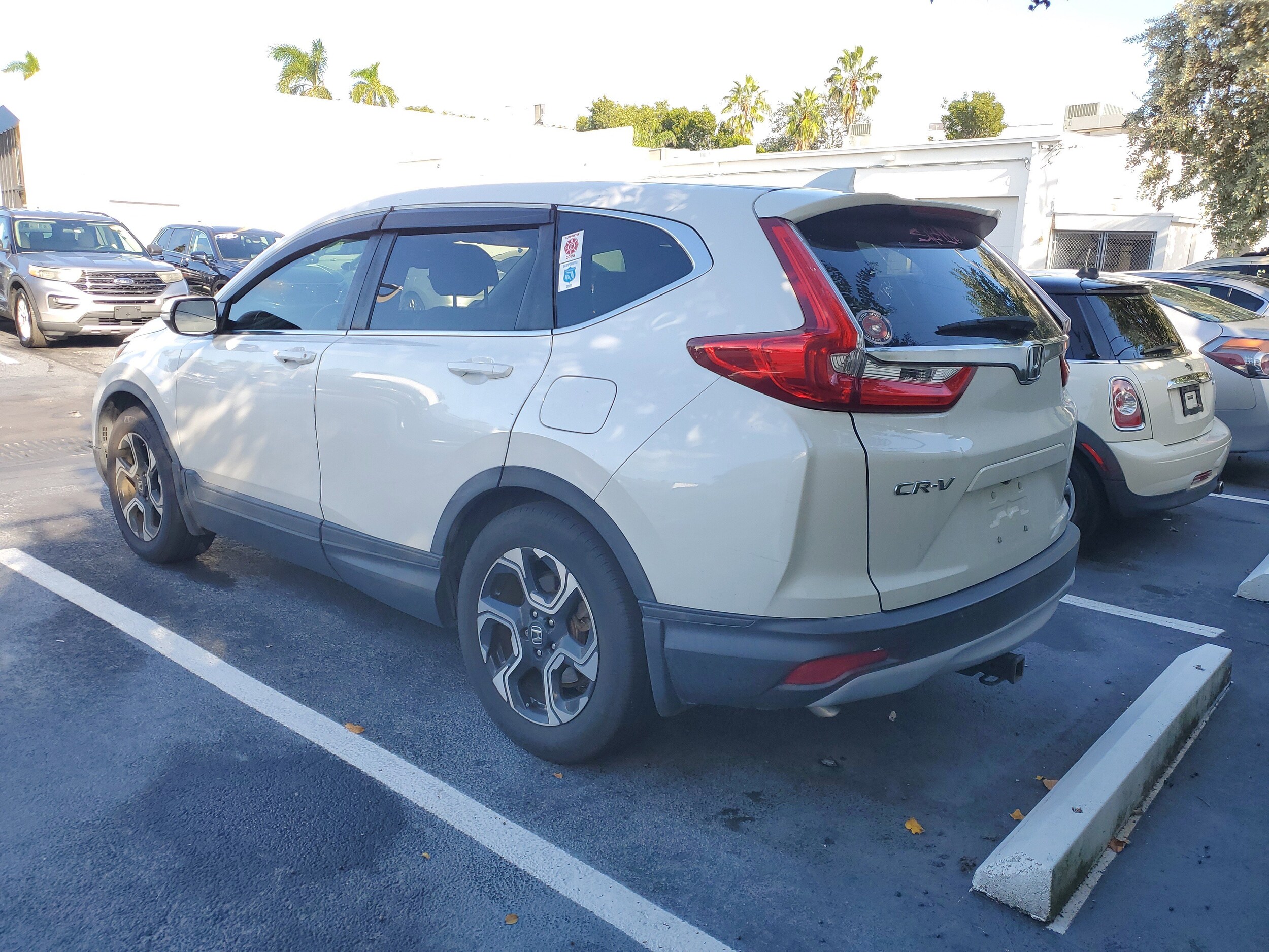 2019 Honda CR-V EX-L photo 2