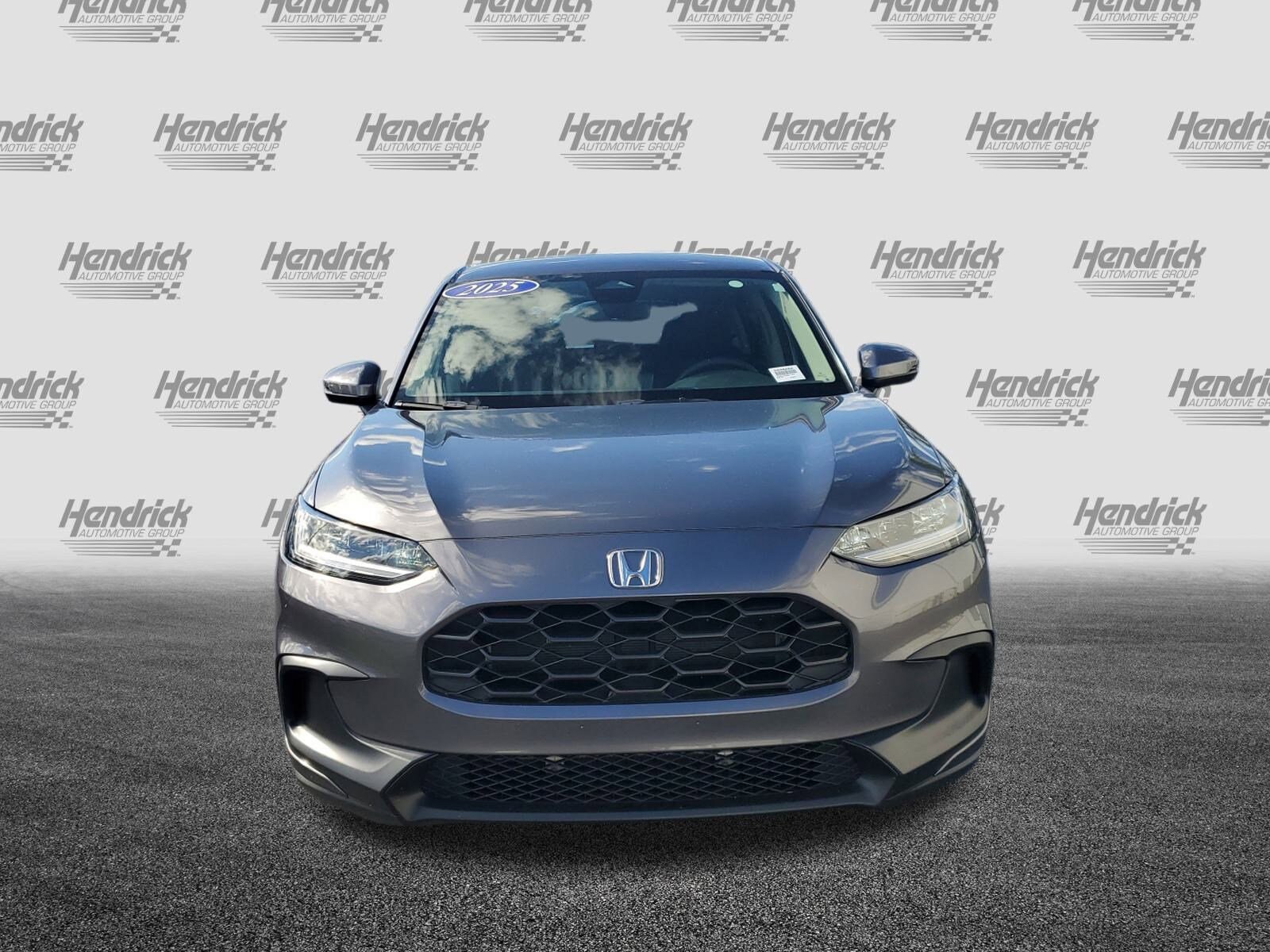 2025 Honda HR-V LX photo 2