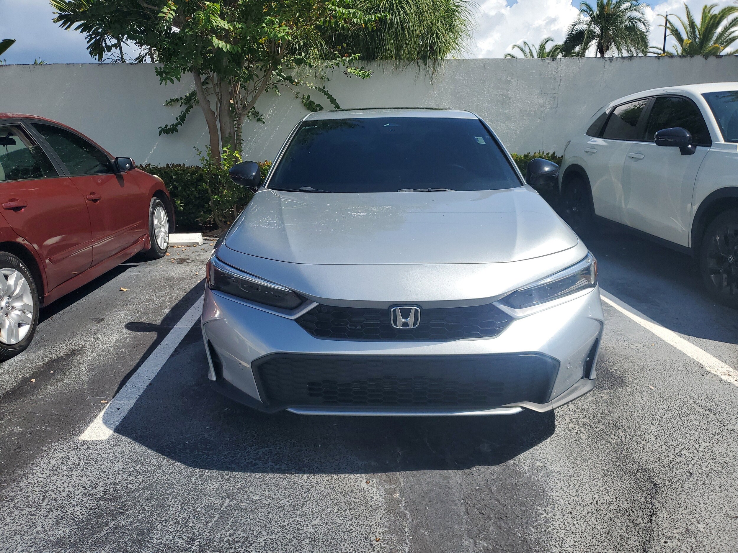 2025 Honda Civic Hybrid Sport Touring photo 2