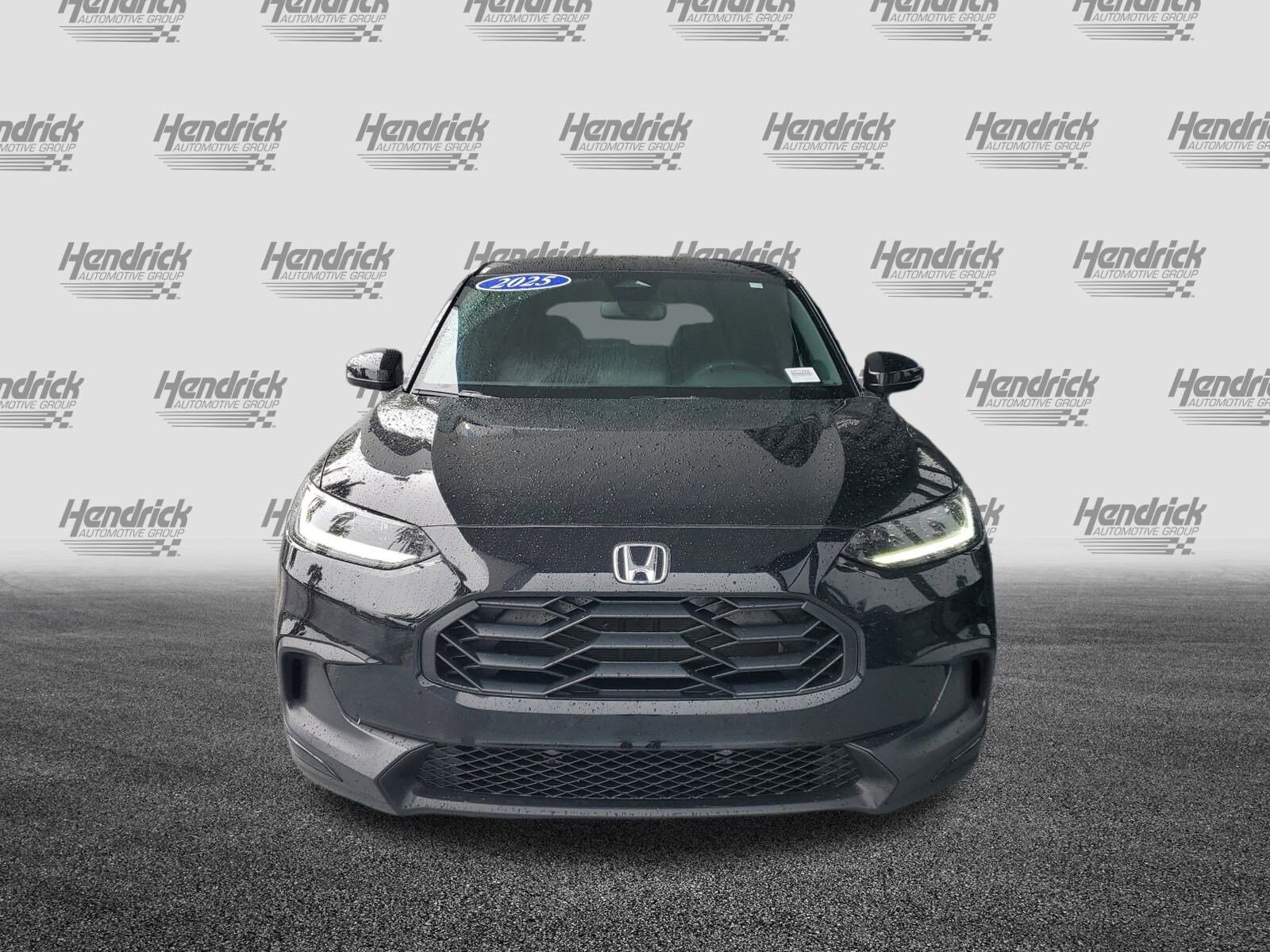 2025 Honda HR-V Sport photo 2