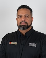 Staff member Julio from ID_76d4cb968fc8