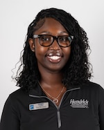 Staff member Ella from ID_d636b21fd4cf