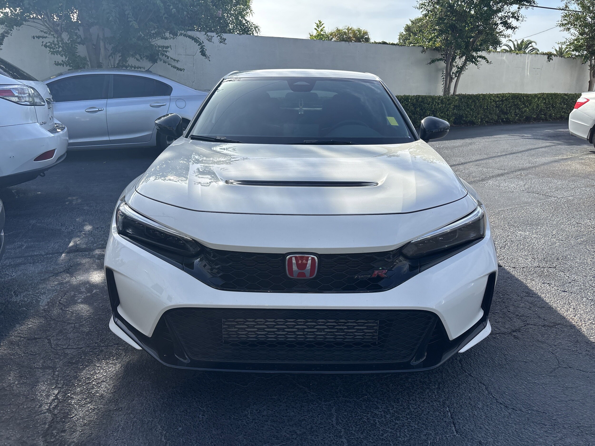 2025 Honda Civic Type R photo 3