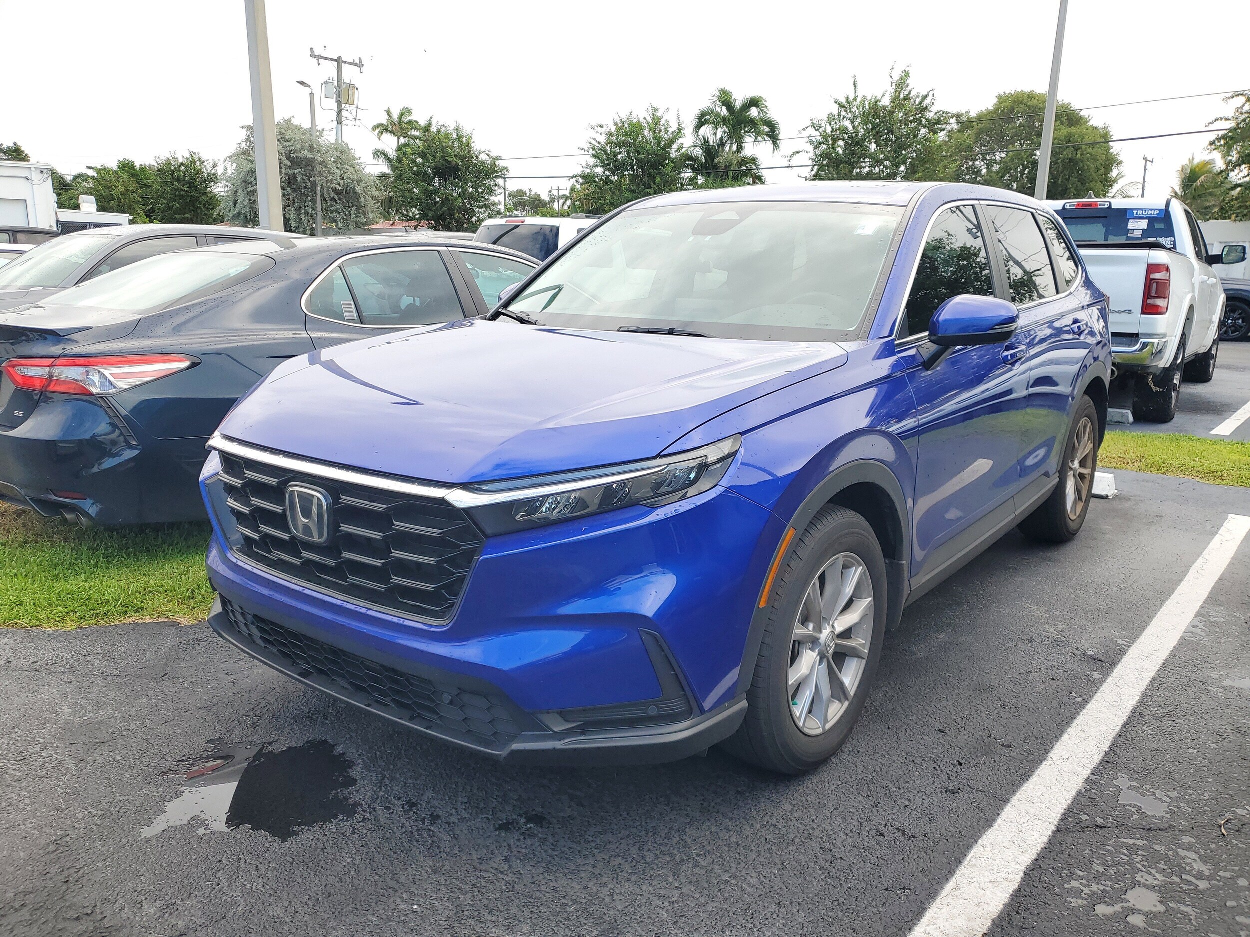 2025 Honda CR-V EX-L photo 2