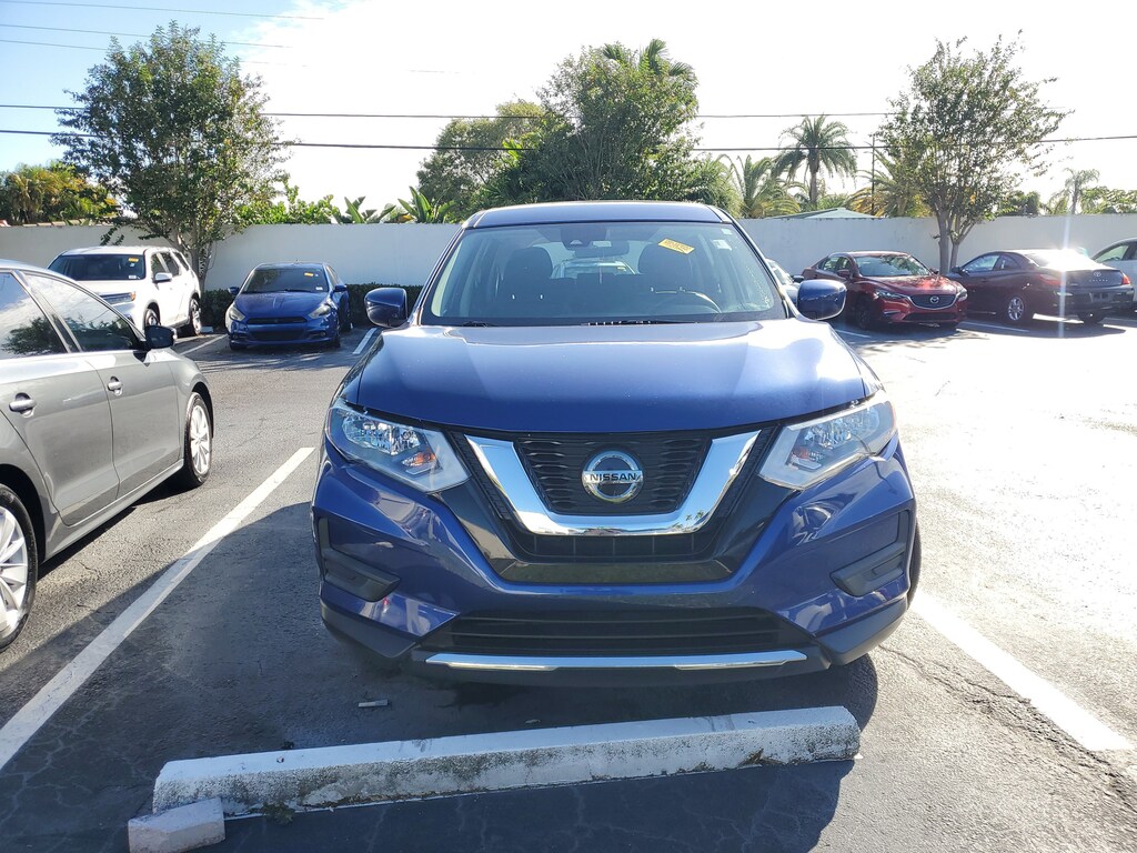 Used 2019 Nissan Rogue S SUV