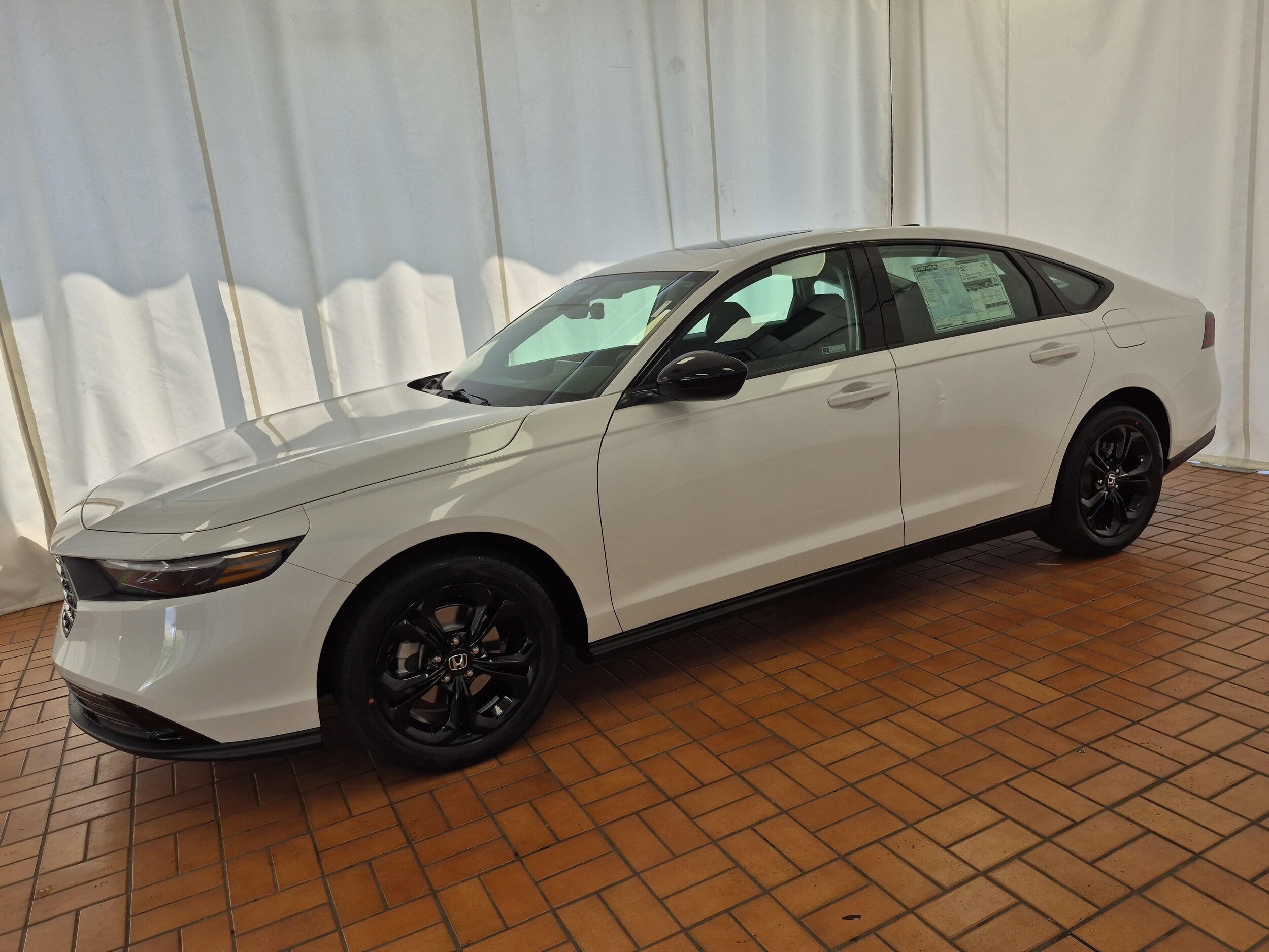 2025 Honda Accord SE photo 2