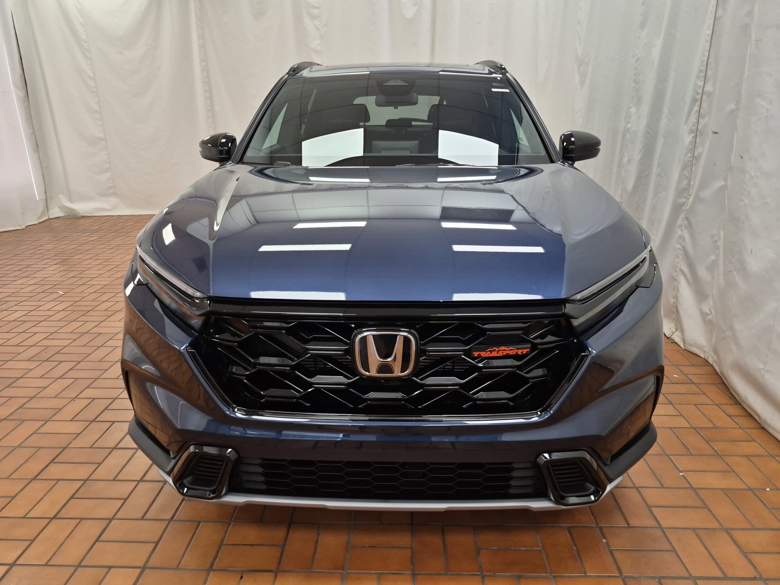 2026 Honda CR-V photo 2