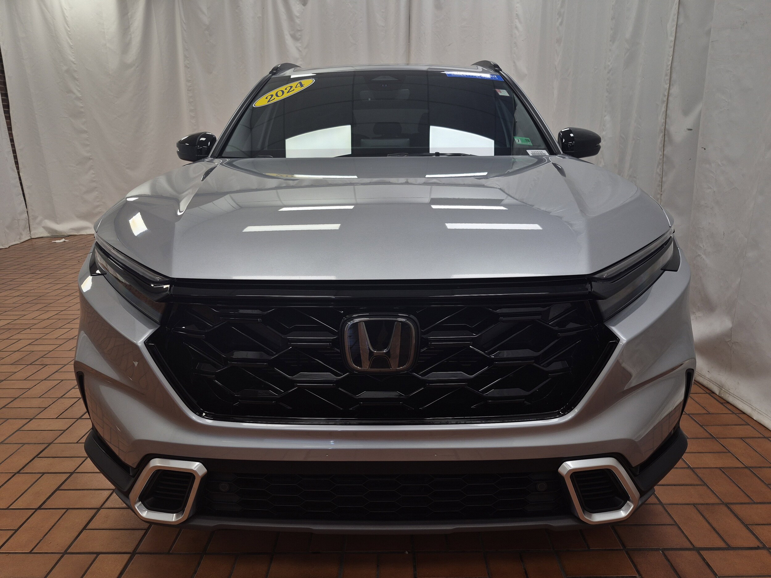 2024 Honda CR-V Hybrid Sport Touring photo 4